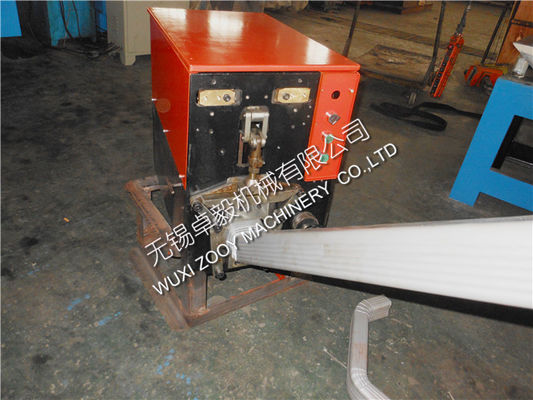 Bergerak mesin downspout Square, 3KW lembaran logam mesin roll forming