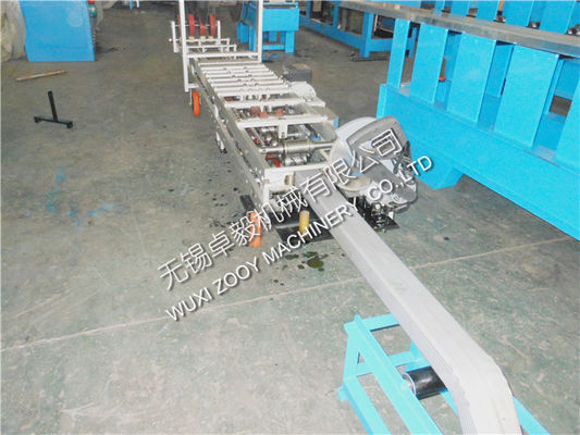 Bergerak mesin downspout Square, 3KW lembaran logam mesin roll forming