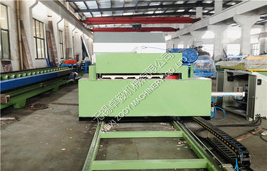 Terbang Saw Cutting Sistem PU Mesin Sandwich Panel Dengan 1 mesin Set Tinggi Tekan PU Foaming
