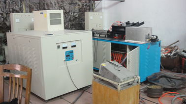 industri 300KW Super frekuensi Audio induksi Penghangat Ruangan peralatan dengan tungku penempaan