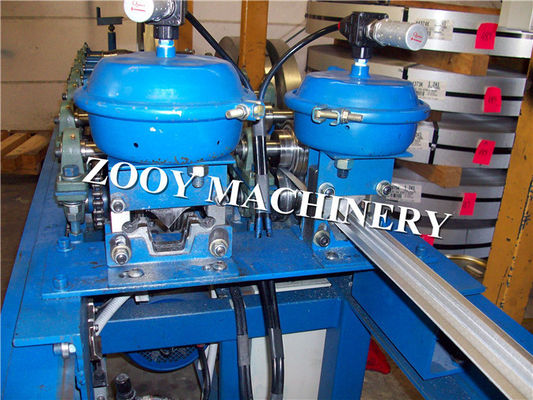 Aluminium sheet Logam drywall Stud Dan Lacak Roll Forming Machine Dengan Cutting Hidrolik